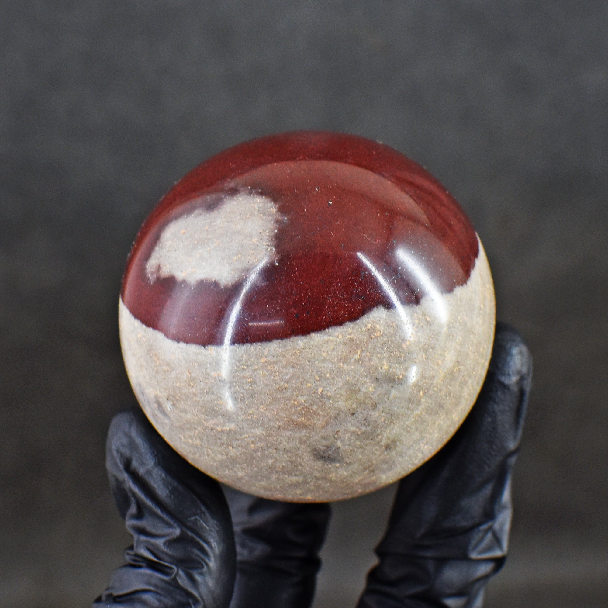 Graceful 1039.00 Cts Polygram Jasper Healing Ball