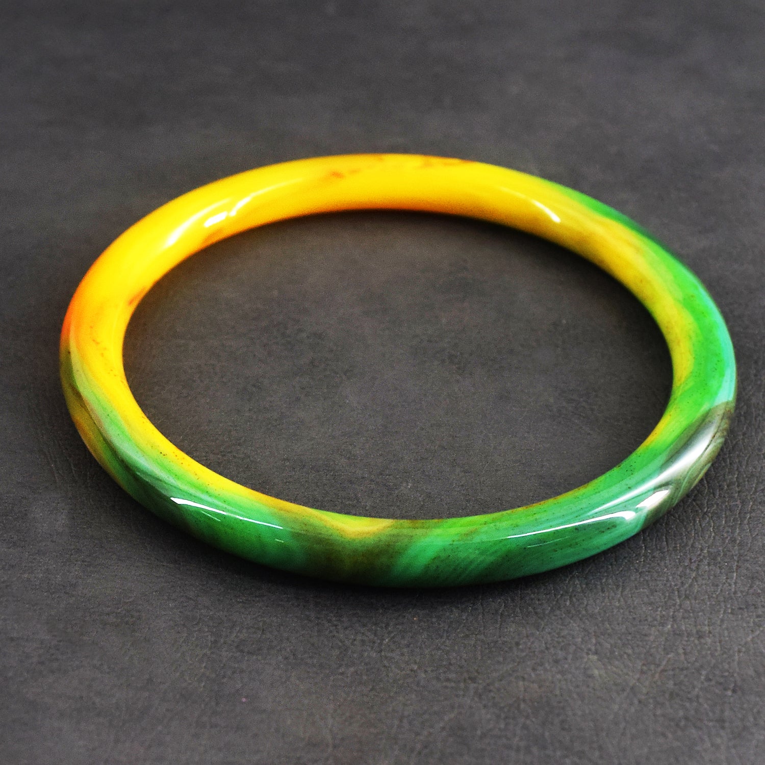 Gorgeous 85.00 Cts Genuine Onyx Gemstone Premium Crystal Specimen Fancy Bangle