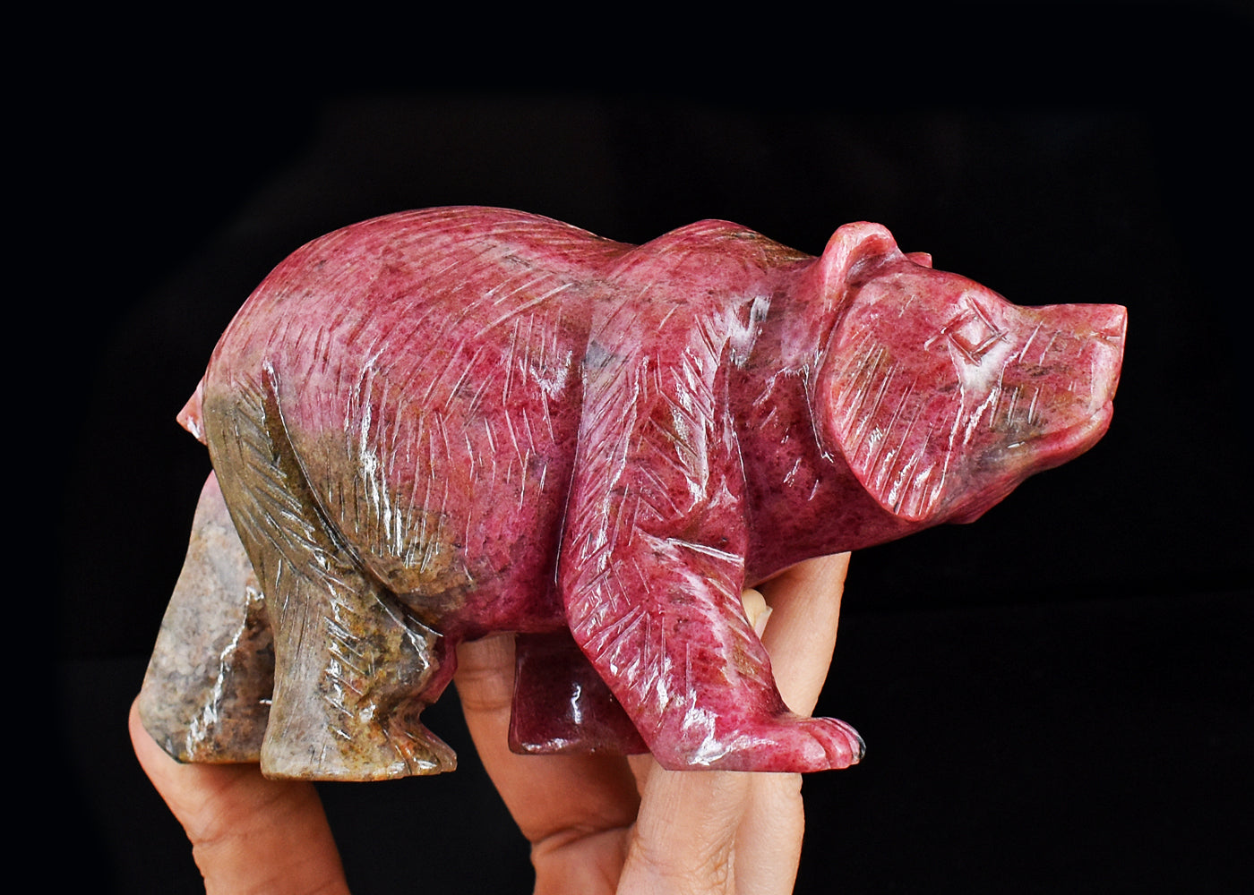 Amazing  3970.00 Cts Genuine Rhodonite  Hand  Carved Crystal  Bear Gemstone Carving