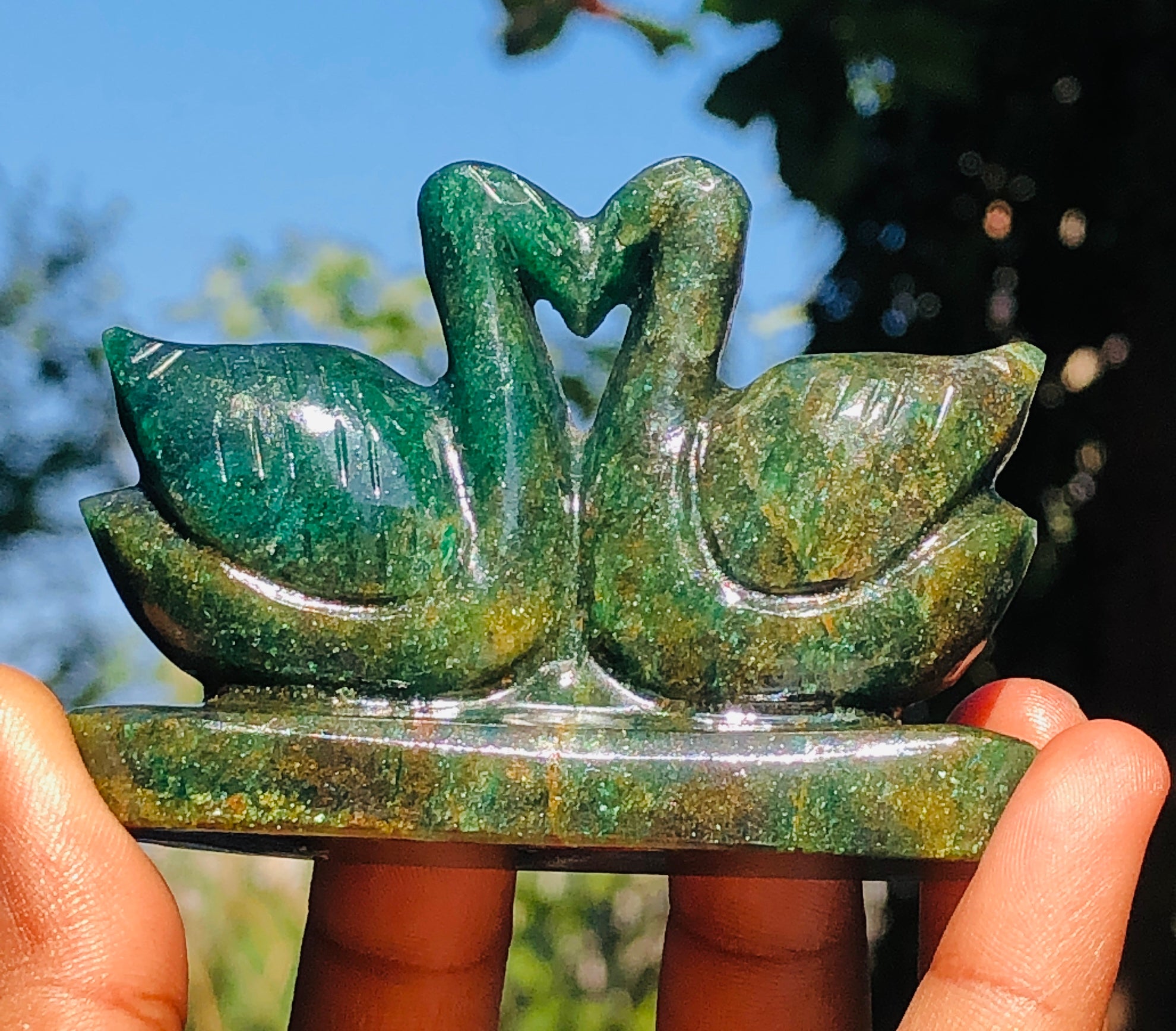 Precious 449.00 Cts Genuine Green Jade Love Carved Premium Swan Pair