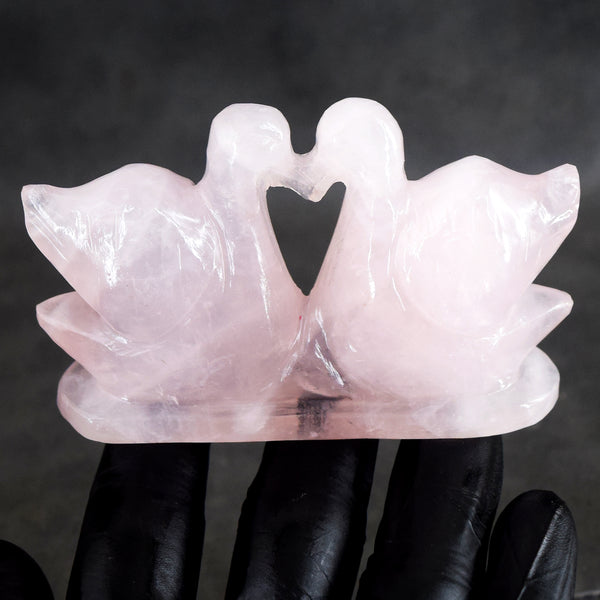 Natural 783.00 Cts Genuine Rose Quartz Hand Carved Premium Love Swan Pair