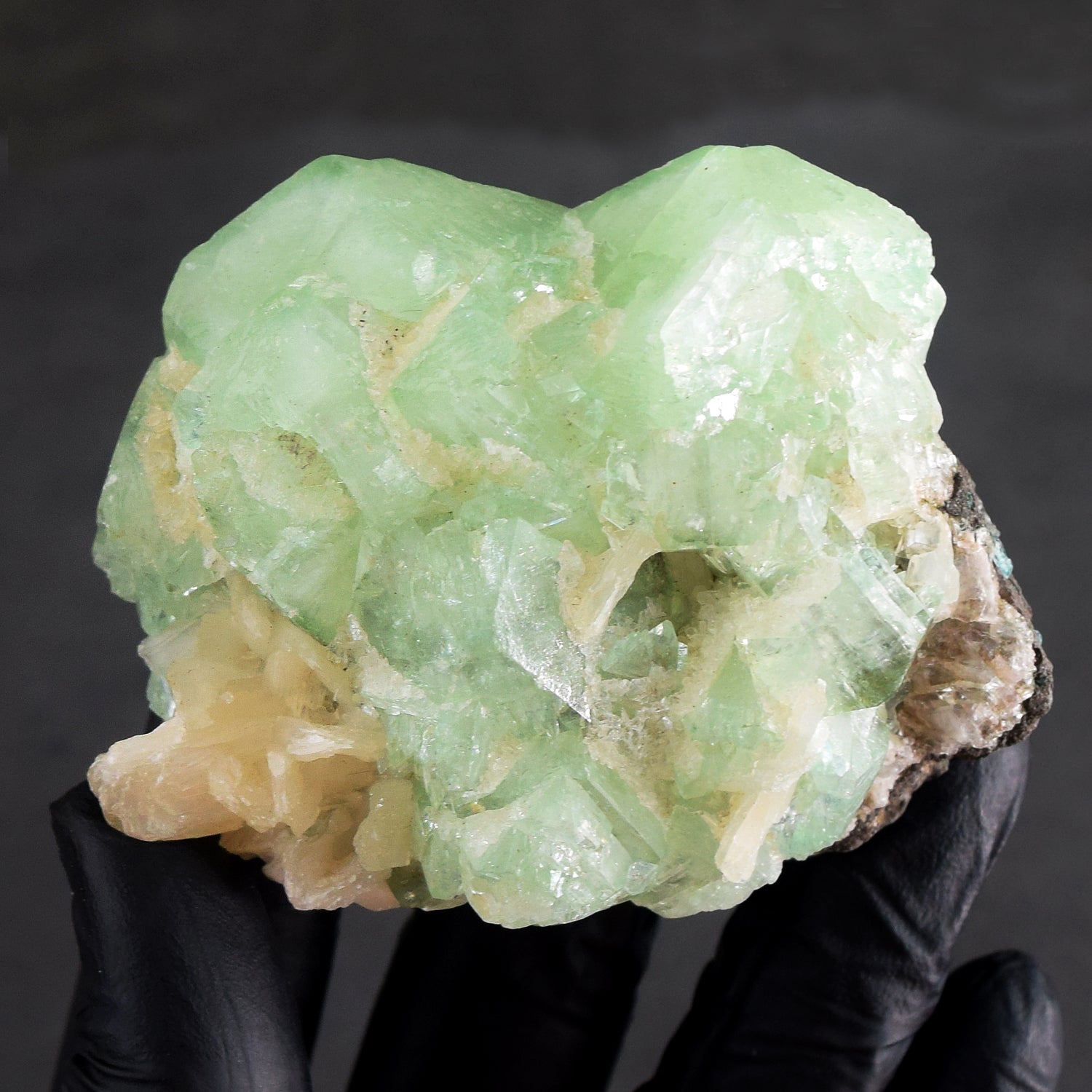 Exclusive 851.00 Cts Genuine Apophyllite Crystal Specimen Gemstone Healing Cluster