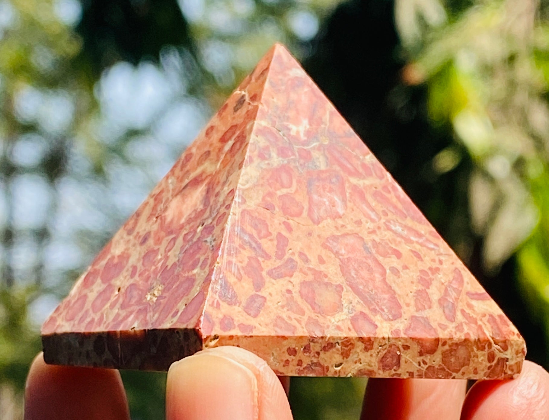 Finest Quality 371.00 Cts Genuine Leopard Skin Jasper Crystal Specimen Divine Pyramid