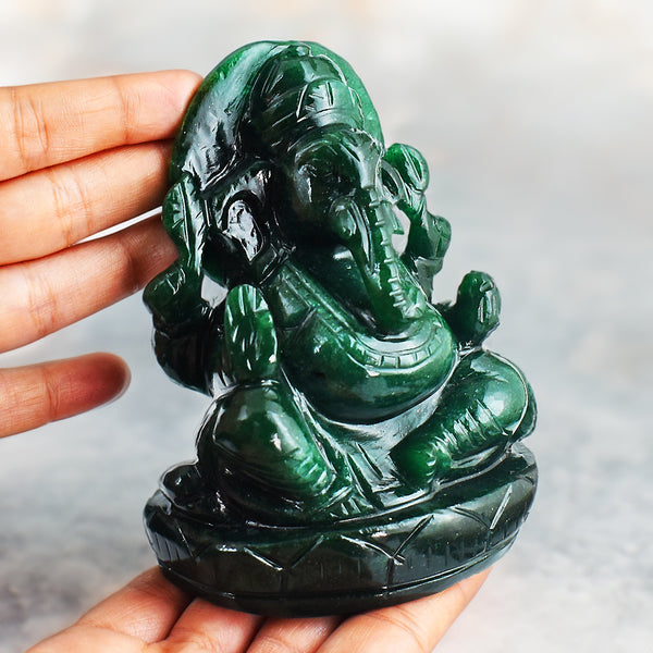 Stunning 3527.00 Cts  Genuine Green Jade Hand Carved Crystal Lord Ganesha Gemstone Carving