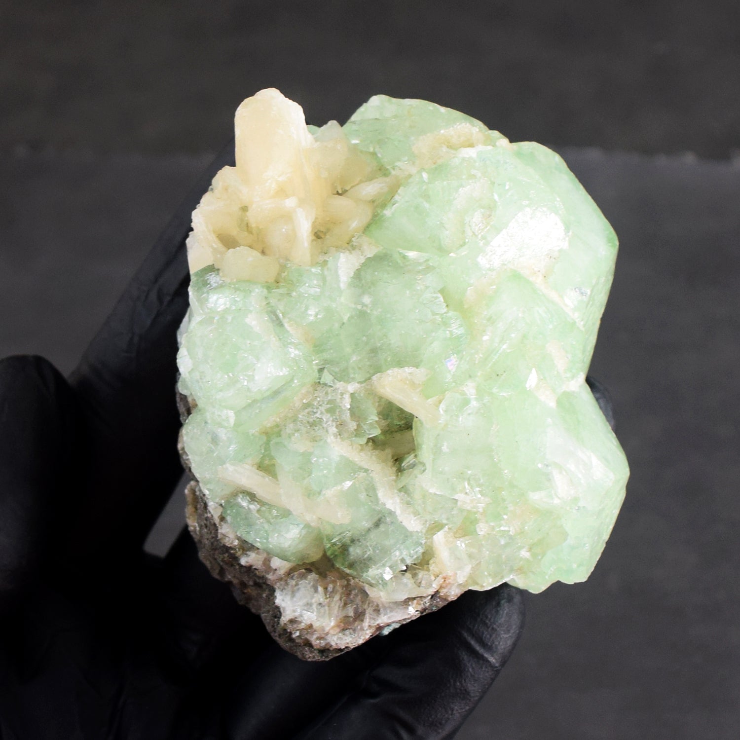 Exclusive 851.00 Cts Genuine Apophyllite Crystal Specimen Gemstone Healing Cluster