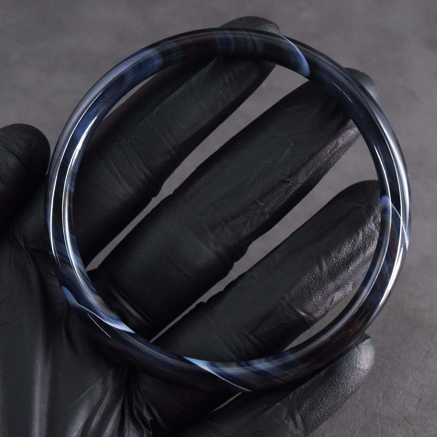 Impressive 81.00 Cts Genuine Black Agate Gemstone Crystal Specimen Premium Fancy Bangle
