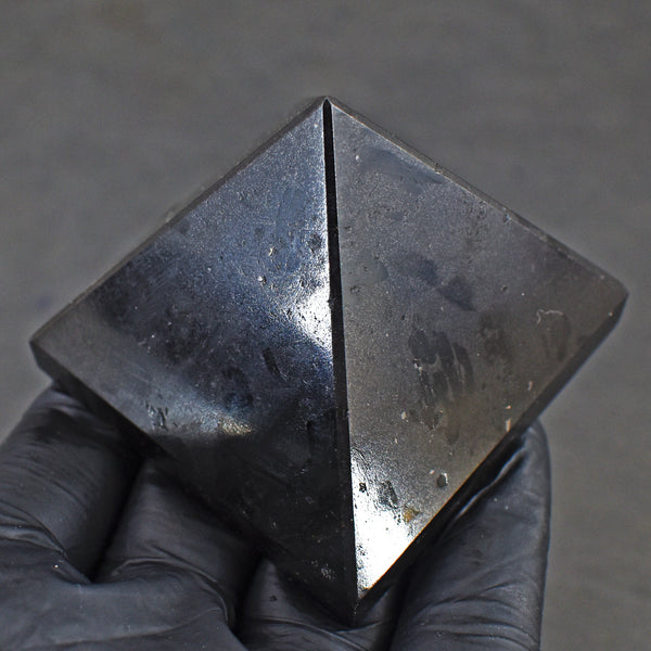 Beautiful 678.00 Cts Genuine Black Tourmaline Healing Divine Crystal Specimen Pyramid