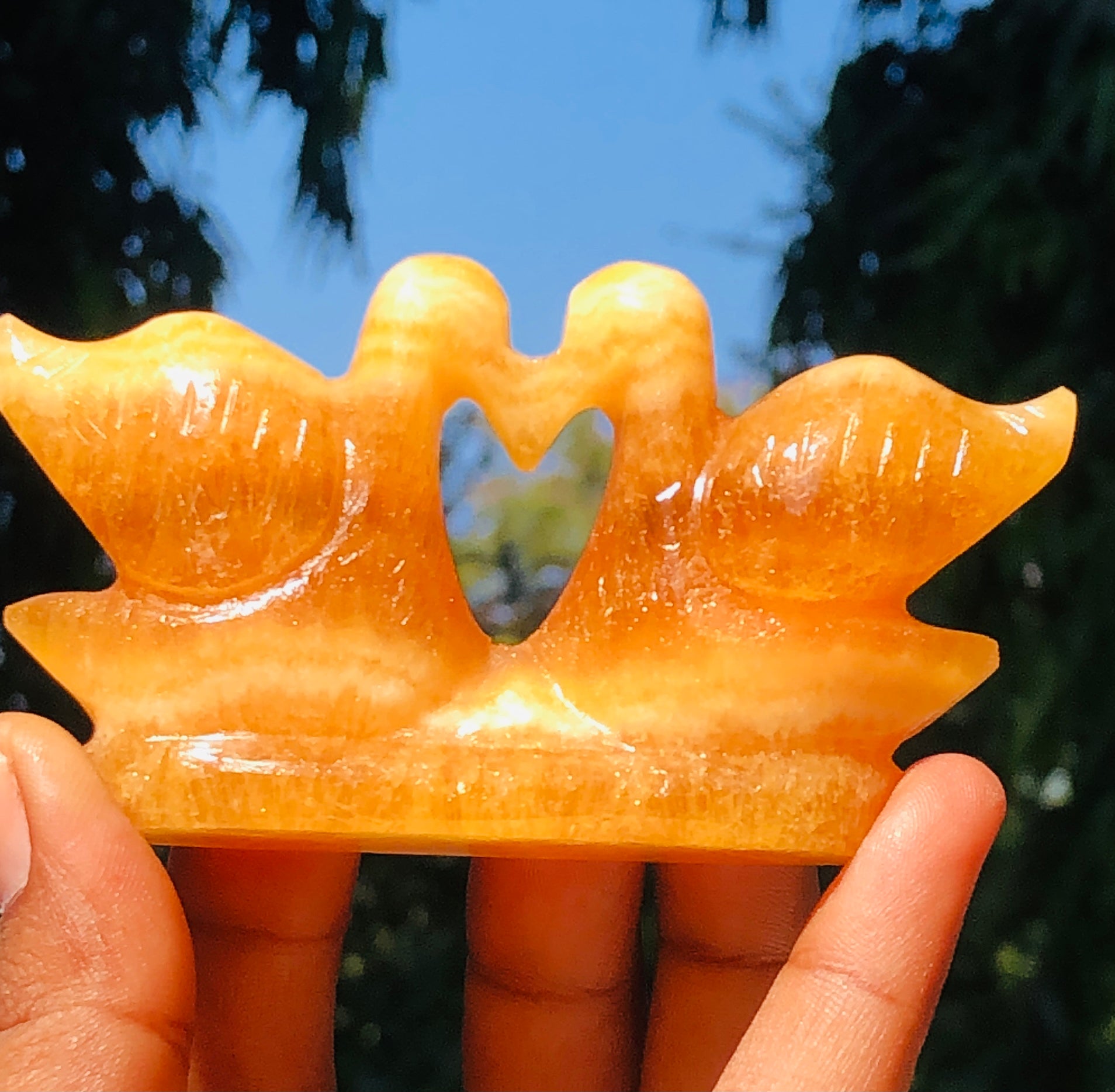 Amazing 531.00 Cts Genuine Yellow Rhodochrosite Carved Love Premium Swan Pair