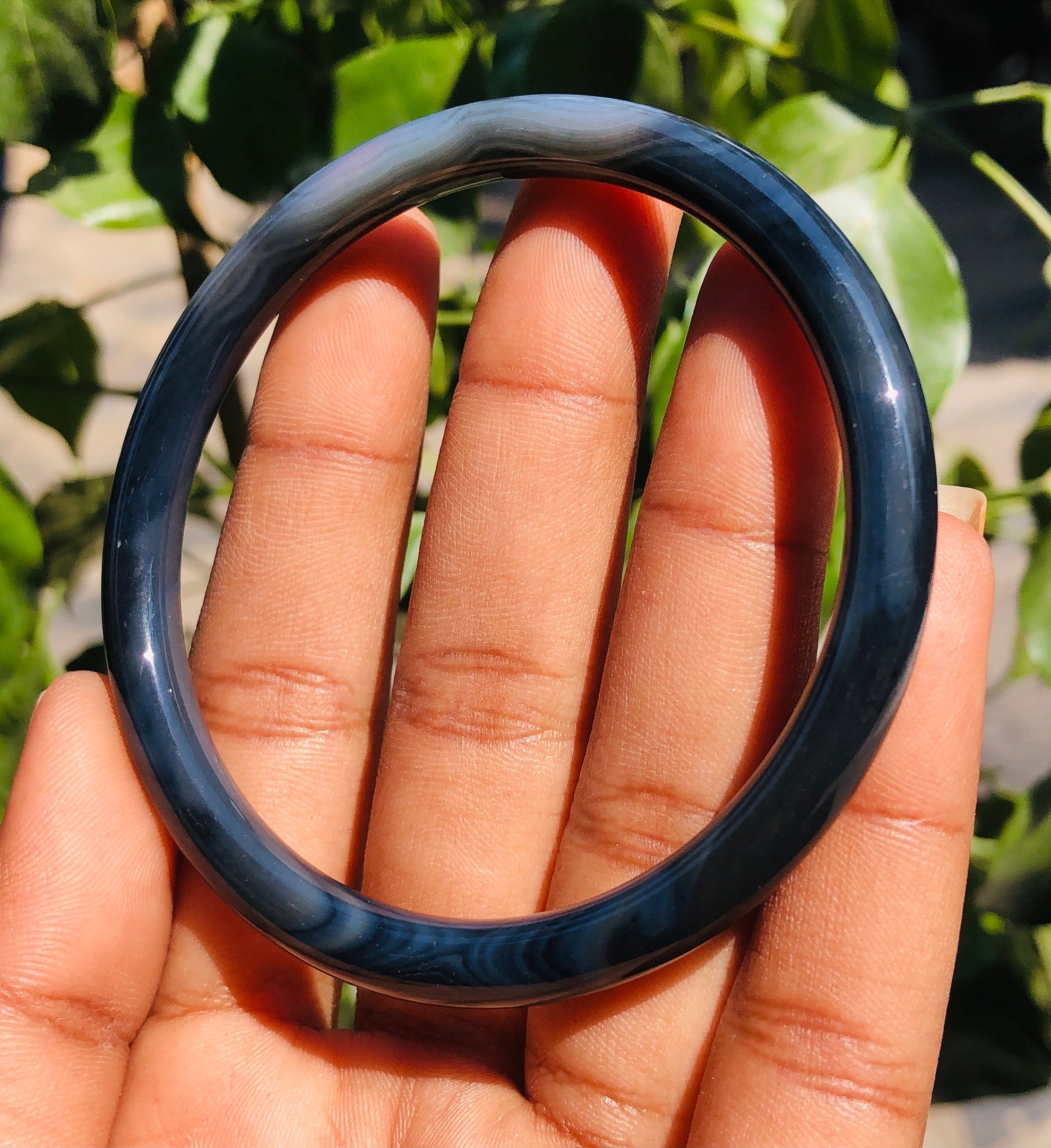 Stunning 85.00 Cts Genuine Black Agate Crystal Specimen Gemstone Premium Fancy Bangle
