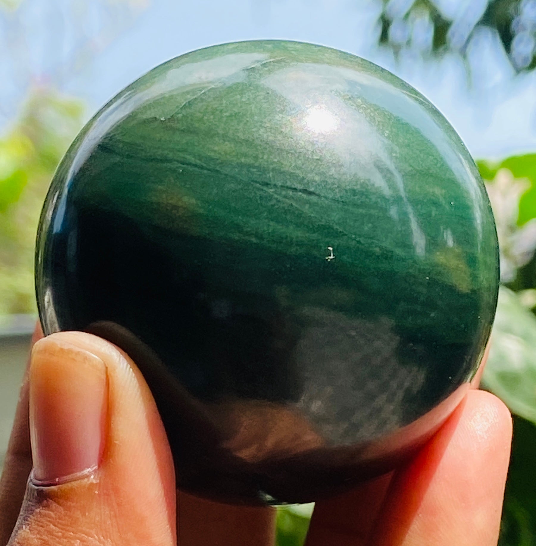 Exclusive 822.00 Cts Genuine Green Jade Healing Ball
