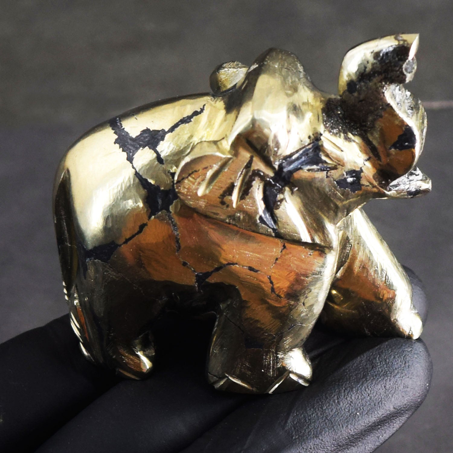 Thoughtful 908.00 Cts Genuine Pyrite Hand Carved Gemstone Premium Elephant Crystal