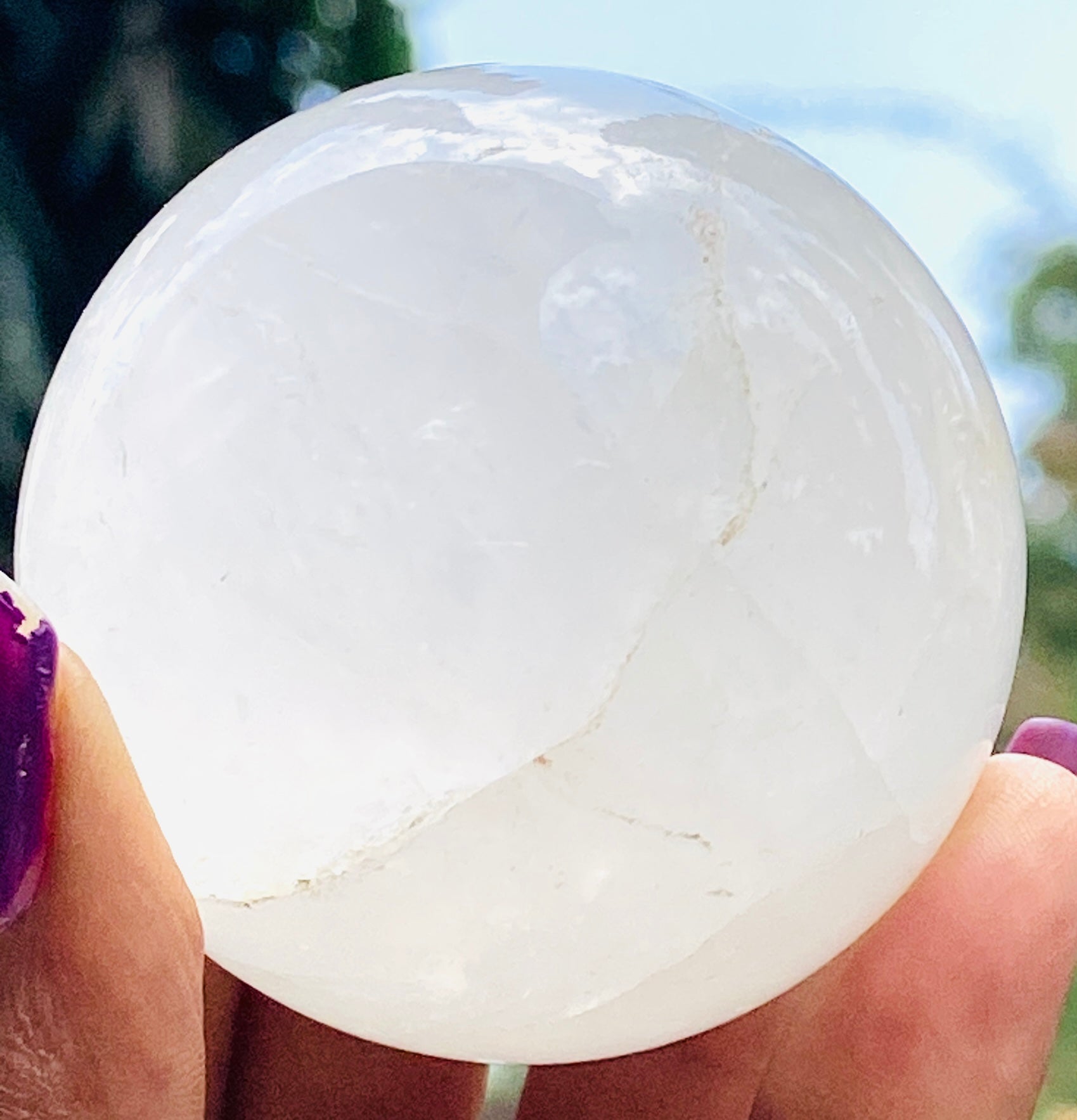 Elegant 766.00 Carats Genuine White Quartz Hand Carved Crystal  Healing Gemstone Sphere