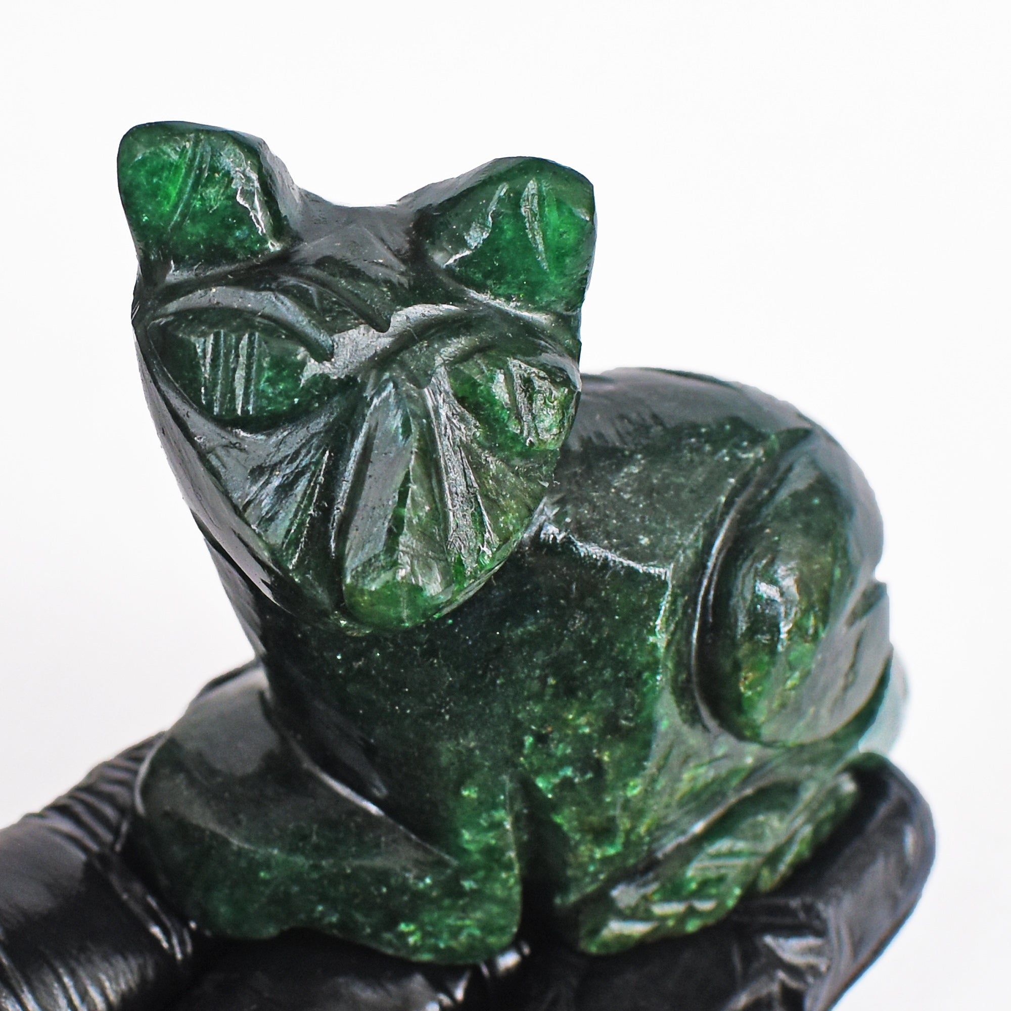 Artisian 567.00 Cts Genuine Jade Carved Premium Cat Crystal 2026 Collection
