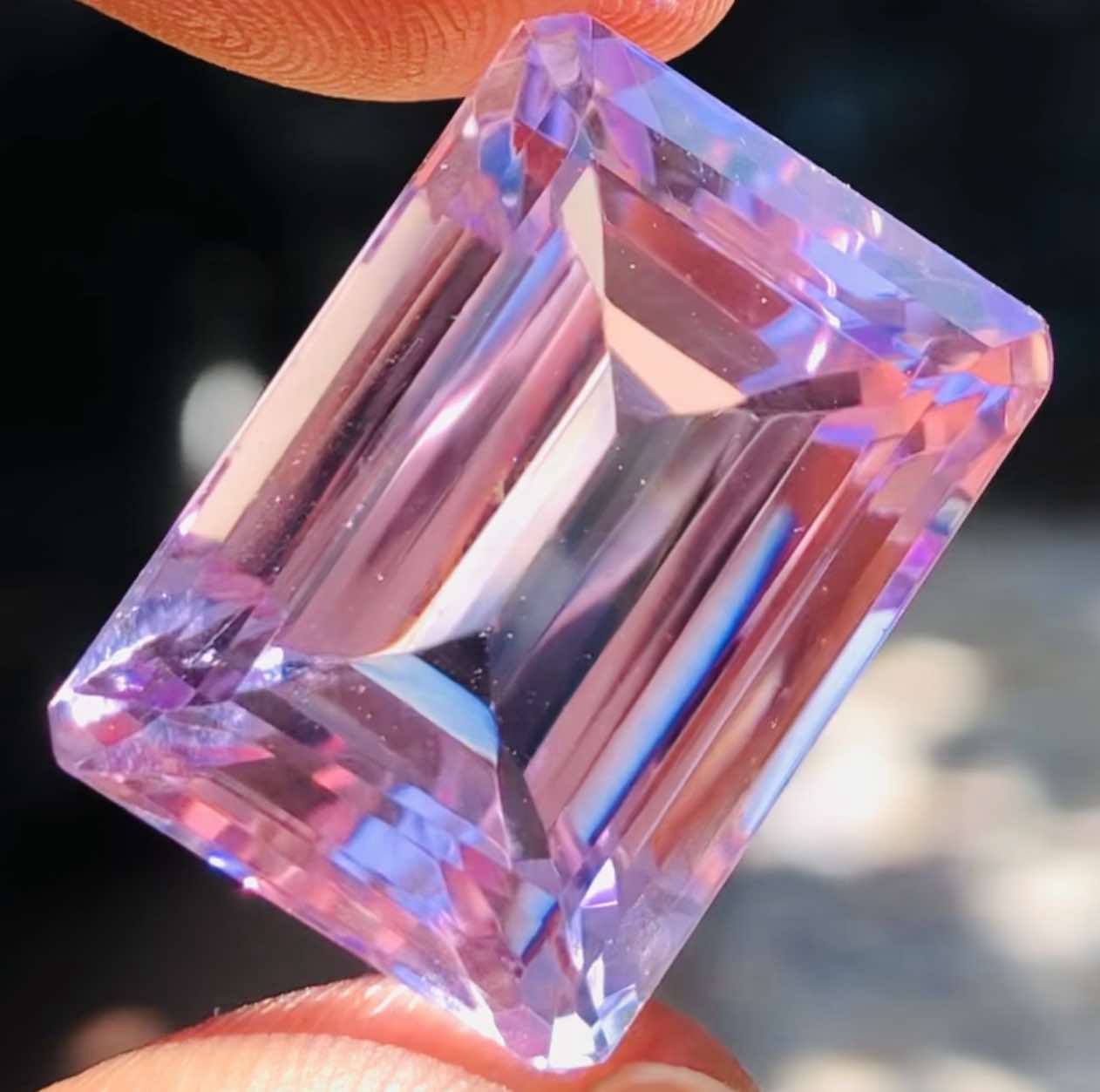 Stunning 39.00 Cts Genuine Amethyst Faceted Loose Gemstone