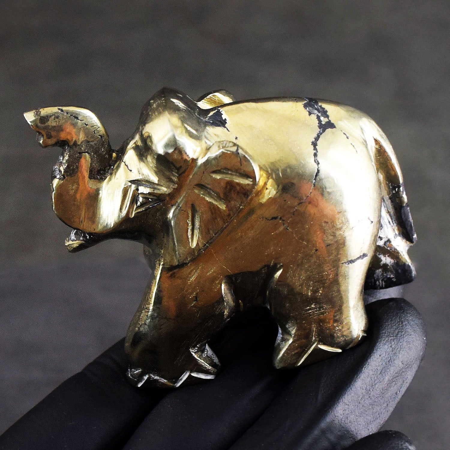 Thoughtful 908.00 Cts Genuine Pyrite Hand Carved Gemstone Premium Elephant Crystal