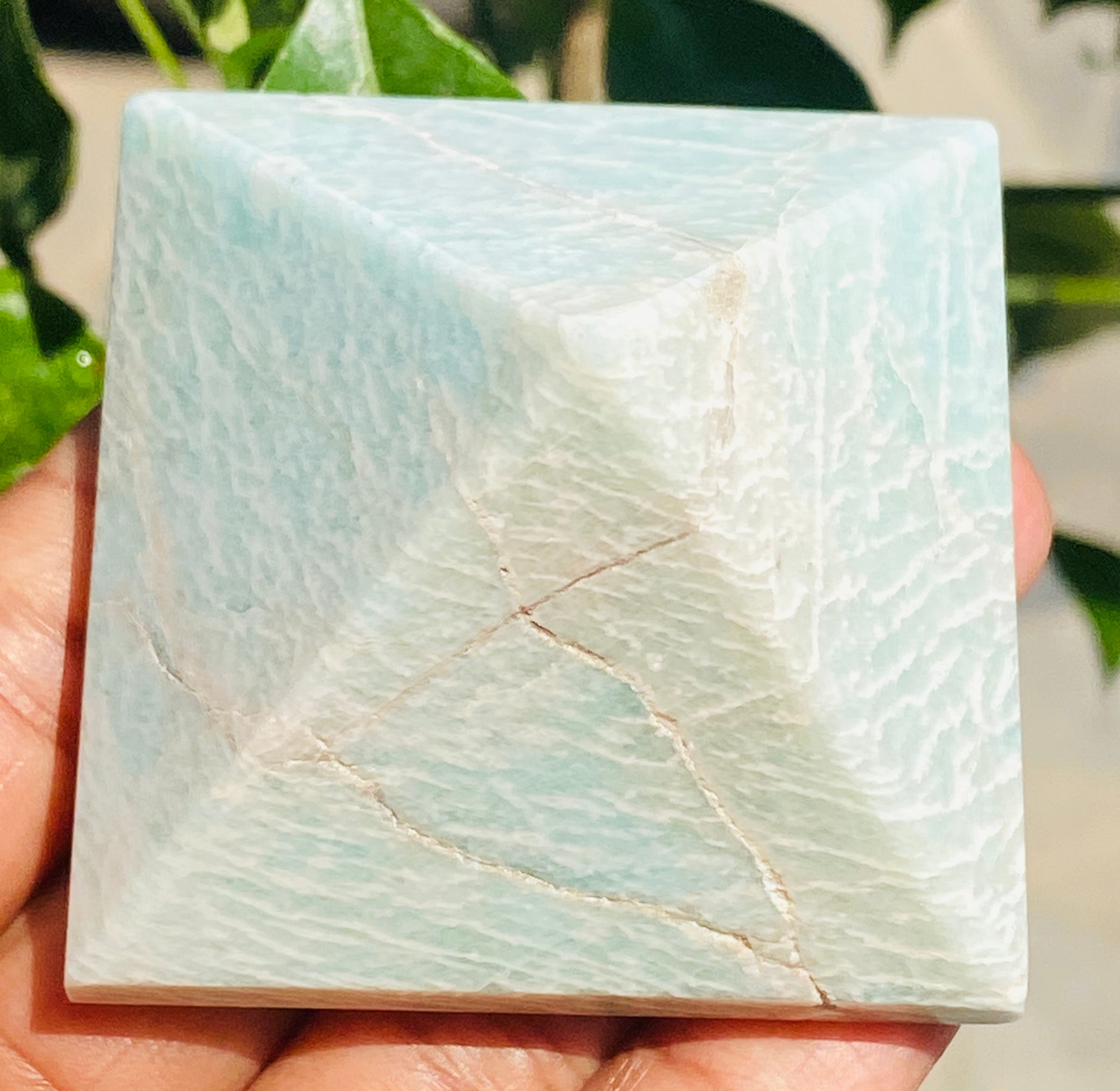 Most Brilliant 692.00 Cts Genuine Amazonite Healing Crystal Specimen Divine Pyramid