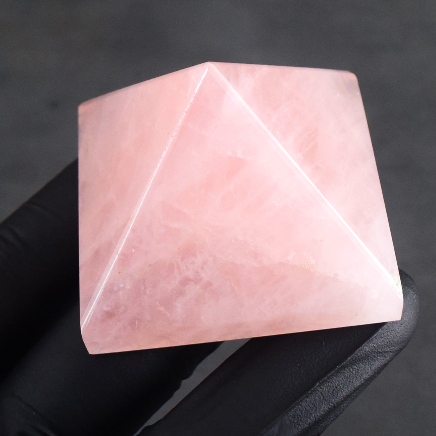 Beautiful 440.00 Cts Genuine Pink Rose Quartz Healing Divine Crystal Specimen Pyramid