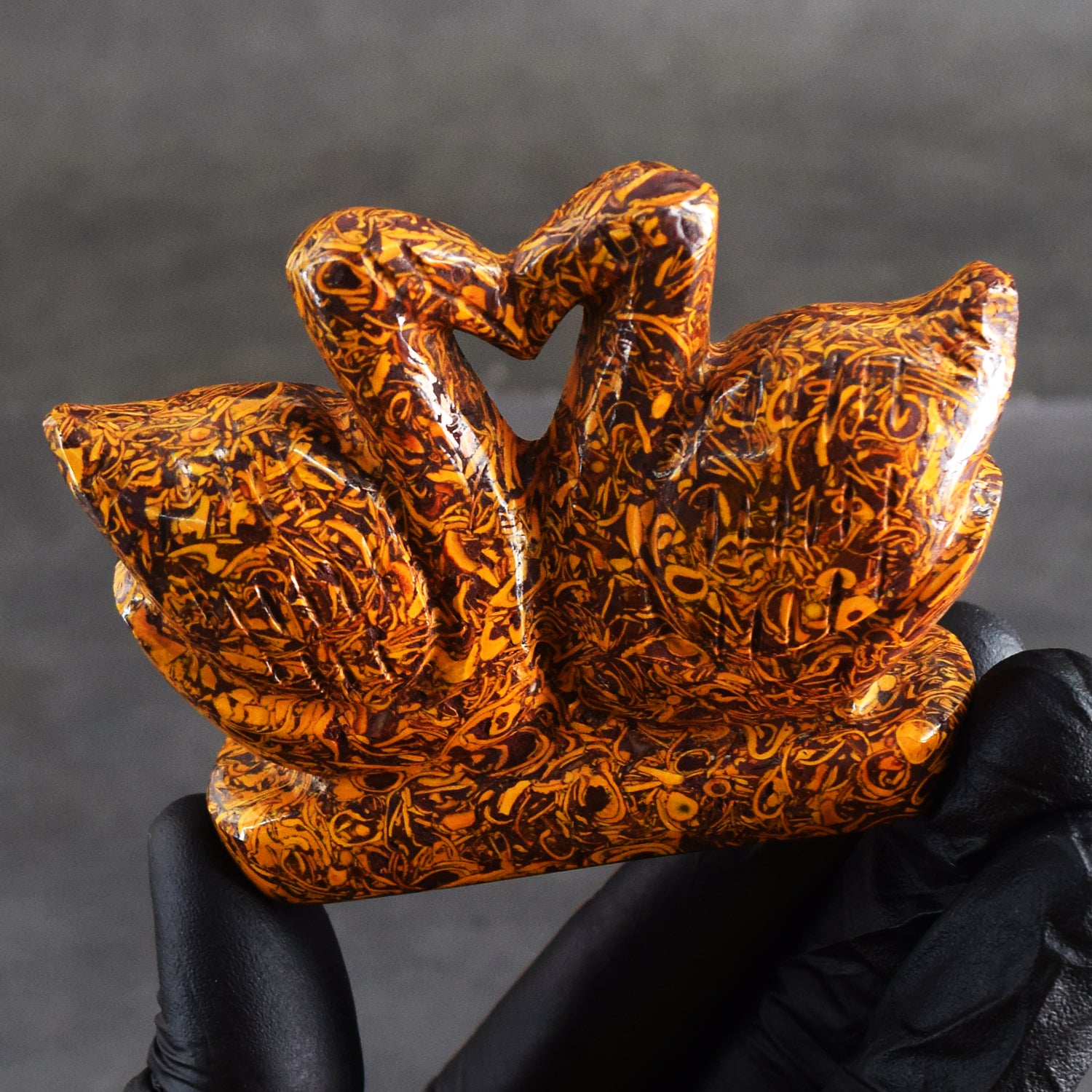 Decent 737.00 Cts Genuine Golden Art Jasper Hand Carved Premium Love Swan Pair