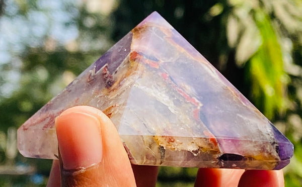 Majestic 585.00 Cts Genuine Chevron Amethyst Healing Crystal Specimen Divine Pyramid