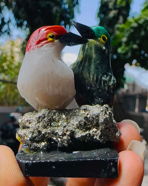 Pleasing 220.00 Cts Genuine Mini White Agate & Serpentine Carved Love Bird  2026  Collection