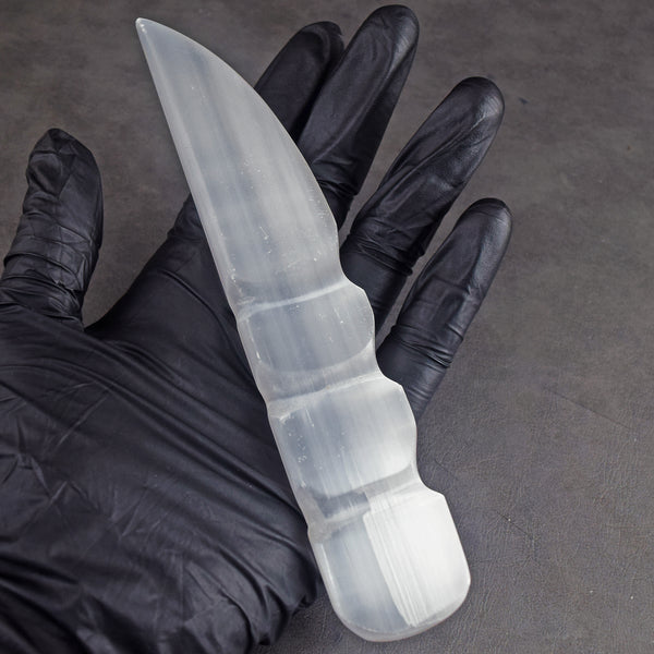 Manever 384.00 Cts Genuine Selenite Hand Carved Crystal Gemstone Knife