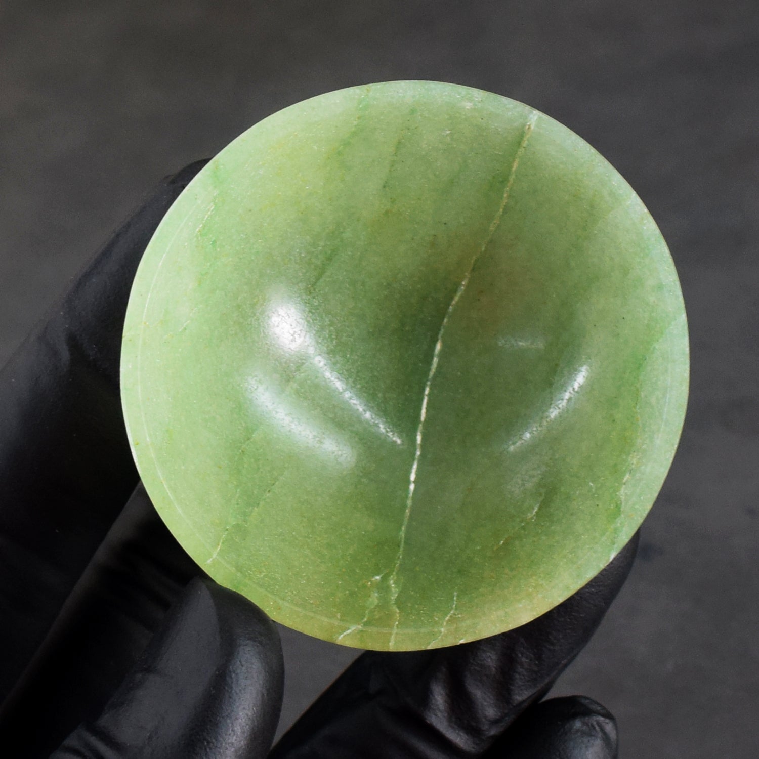 World Class Amazing 114.00 Carats Genuine Green Aventurine Hand Carved Crystal Gemstone Carving Bowl