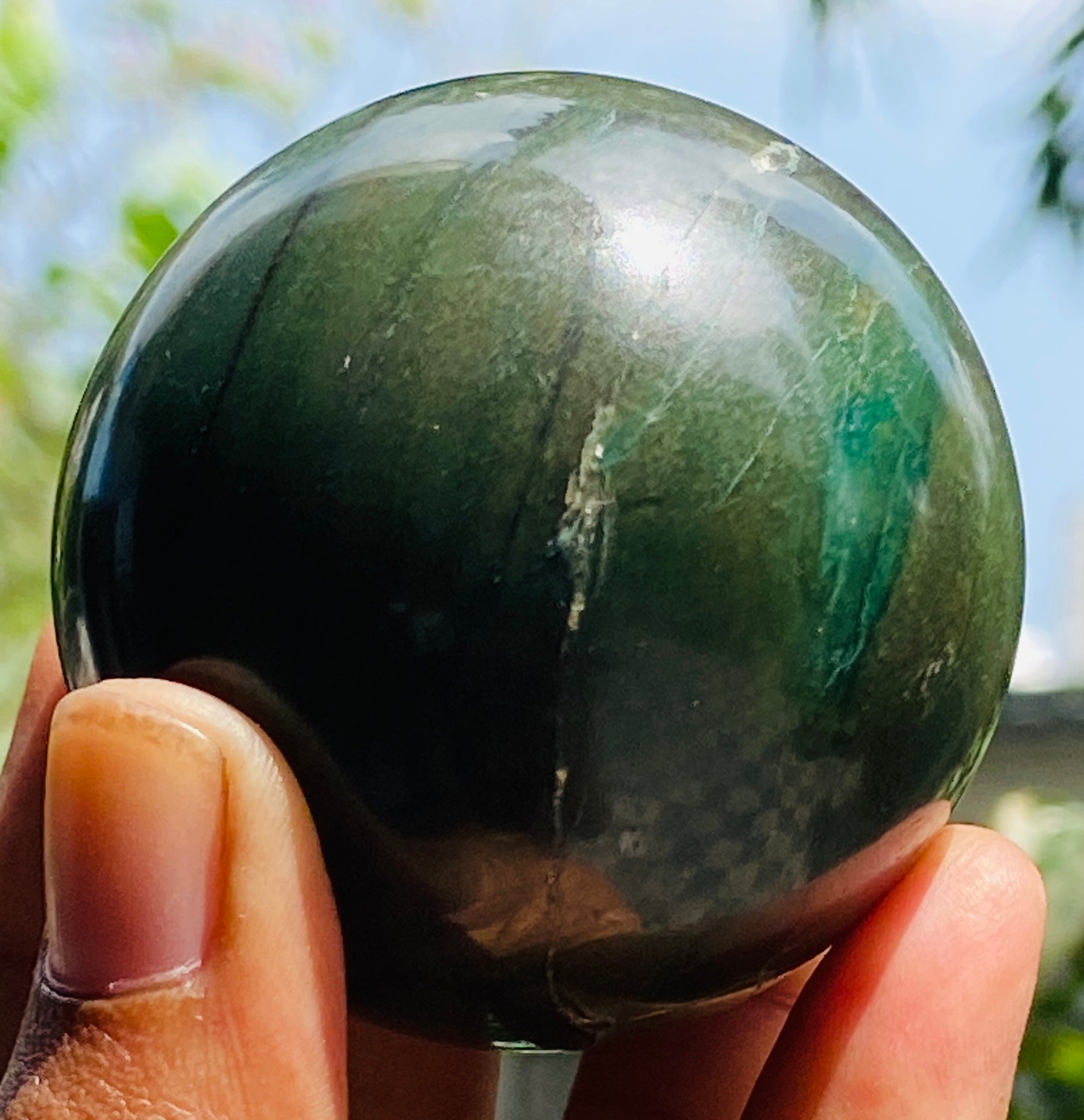 Exclusive 788.00 Cts Genuine Green Jade Healing Ball