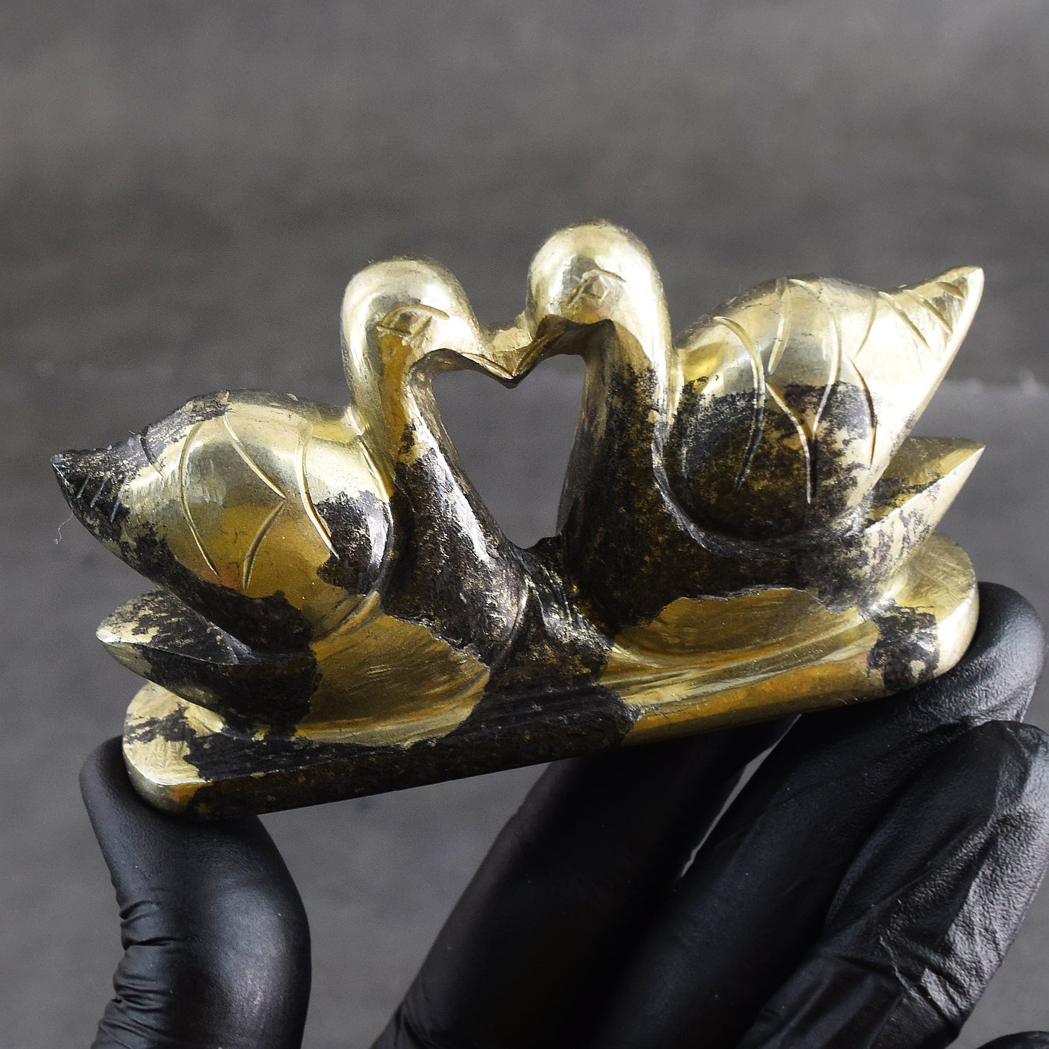 Fabulous 1220.00 Cts Genuine Pyrite Premium Hand Carved Love Swan Pair
