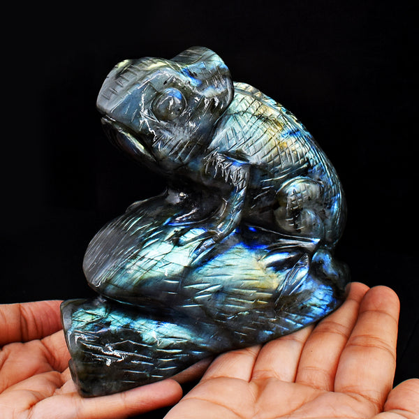 Gorgeous 4524.00 Cts  Genuine Amazing Flash Labradorite Hand Carved Crystal Gemstone Chameleon Carving