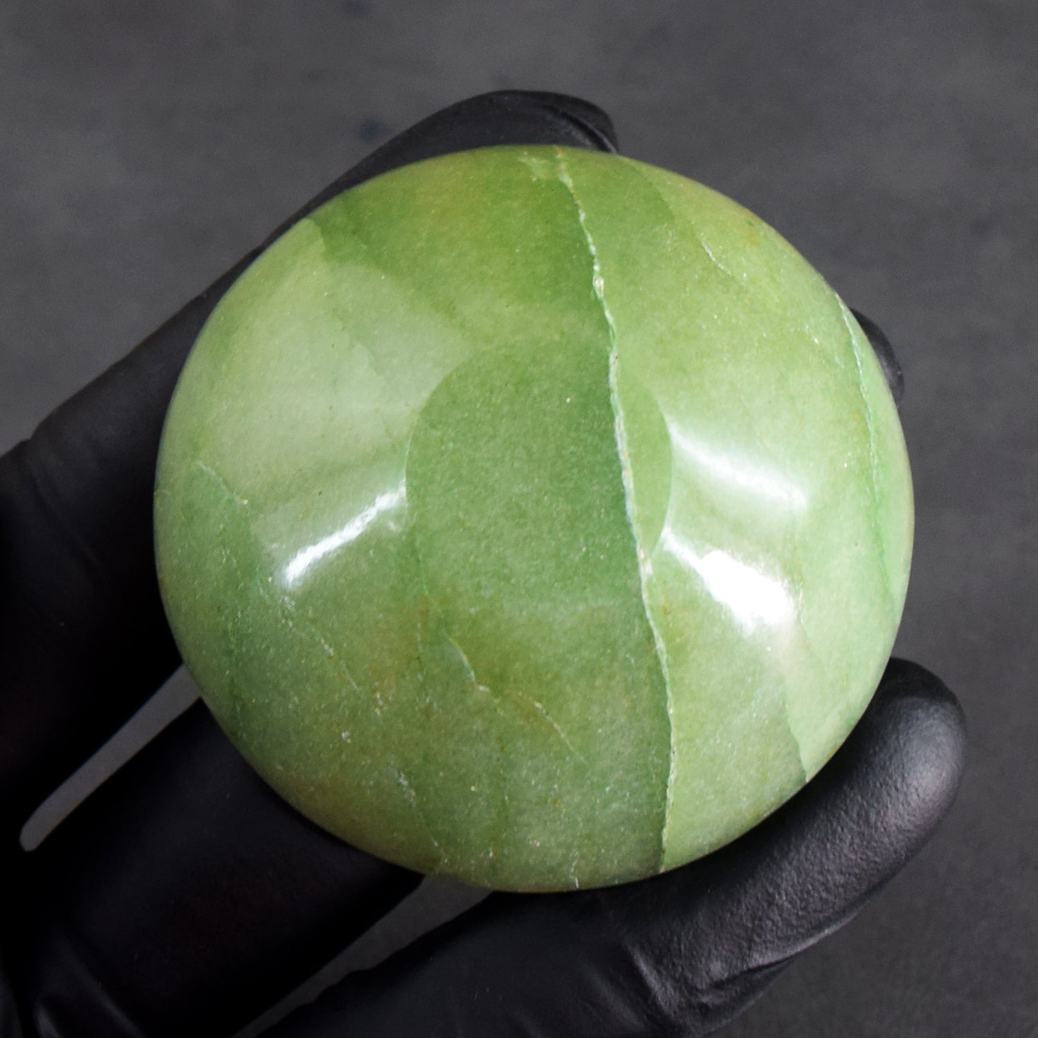 World Class Amazing 114.00 Carats Genuine Green Aventurine Hand Carved Crystal Gemstone Carving Bowl