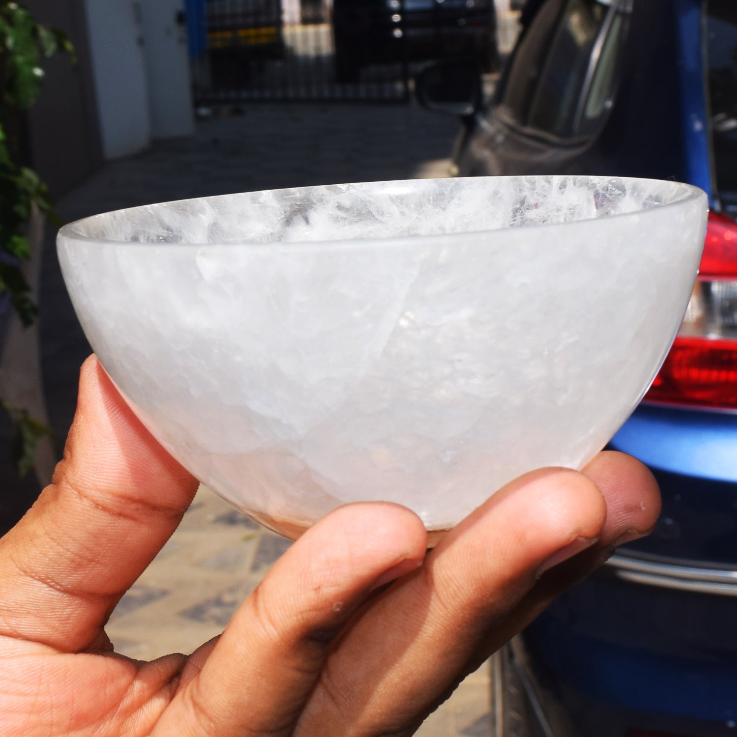 Glamourous 1252.00 Carats Genuine White Quartz Hand Carved Crystal Gemstone Carving Big Bowl