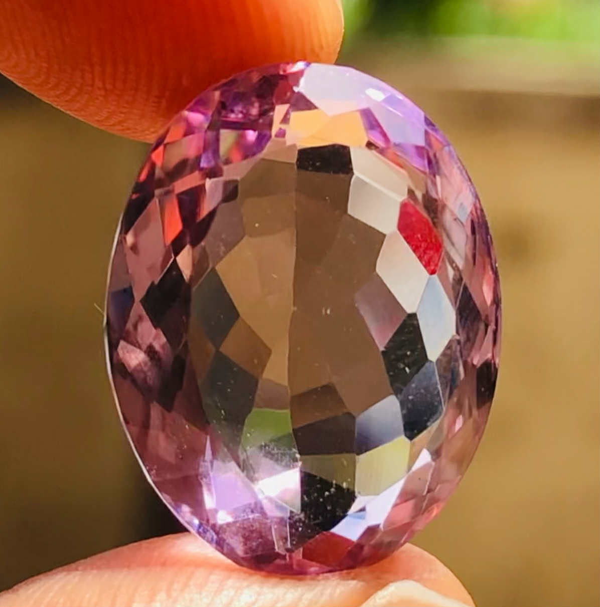 Untreated 15.00 Cts Genuine Amethyst Faceted Loose Gemstone