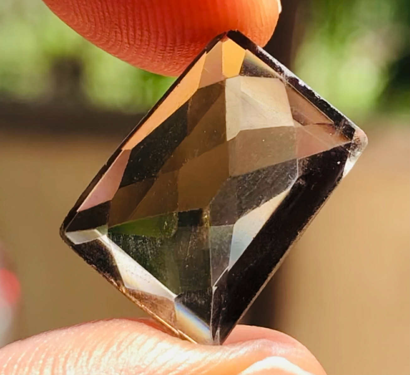 Beautiful 8.00 Cts Genuine Smoky Quartz Faceted Loose Gemstone