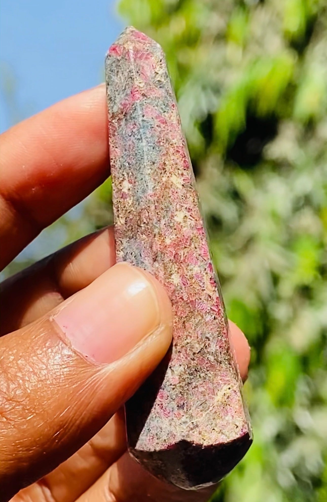 Decent 137.00 Carats Genuine Ruby In Kyanite Crystal Gemstone Healing Point