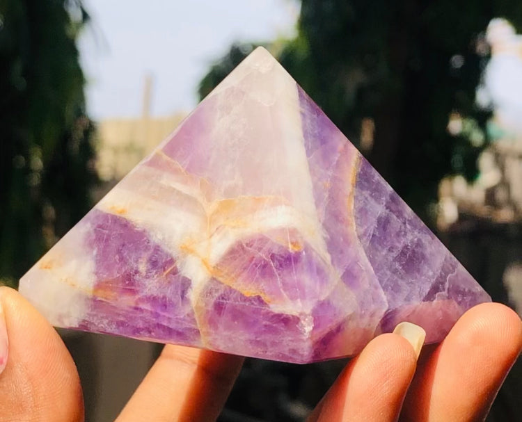 Genuine 888.00 Cts Exclusive Amethyst Healing Crystal Specimen Divine Premium Pyramid