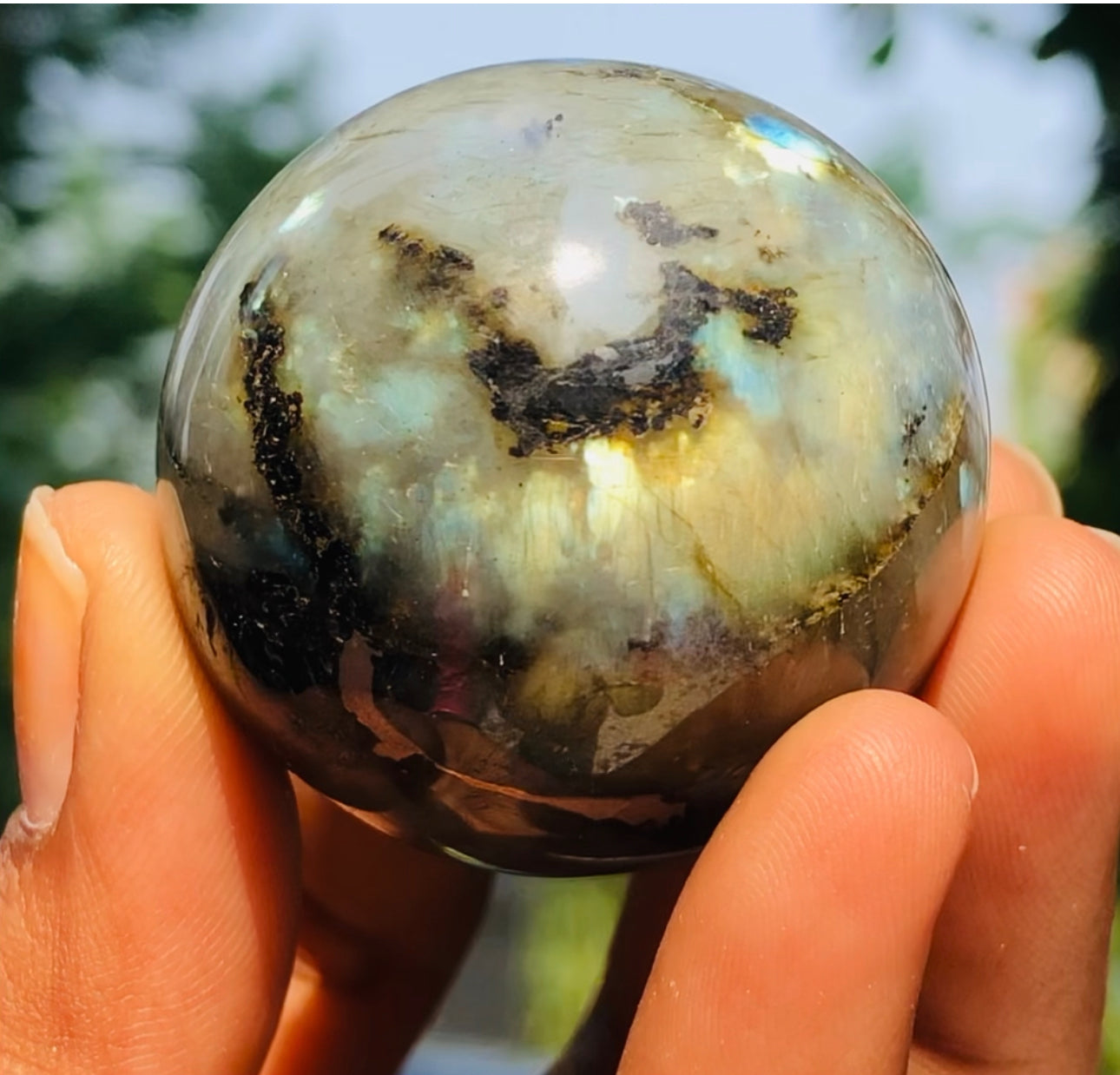 Gorgeous 377.00 Cts Genuine Flashy Labradorite Healing Crystal Specimen Premium Sphere
