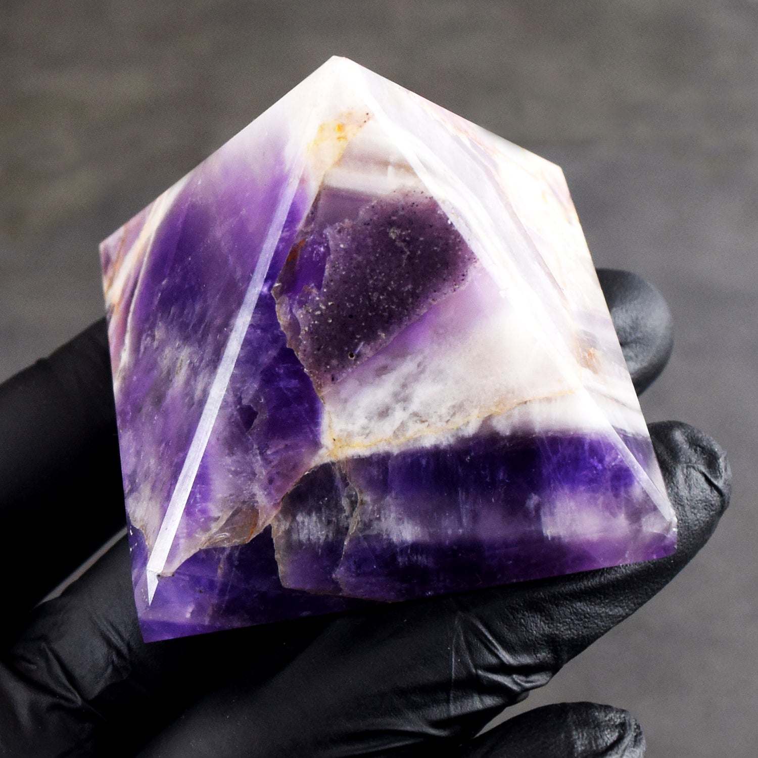 Majestic 580.00 Cts Genuine Chevron Amethyst Healing Crystal Specimen Divine Pyramid