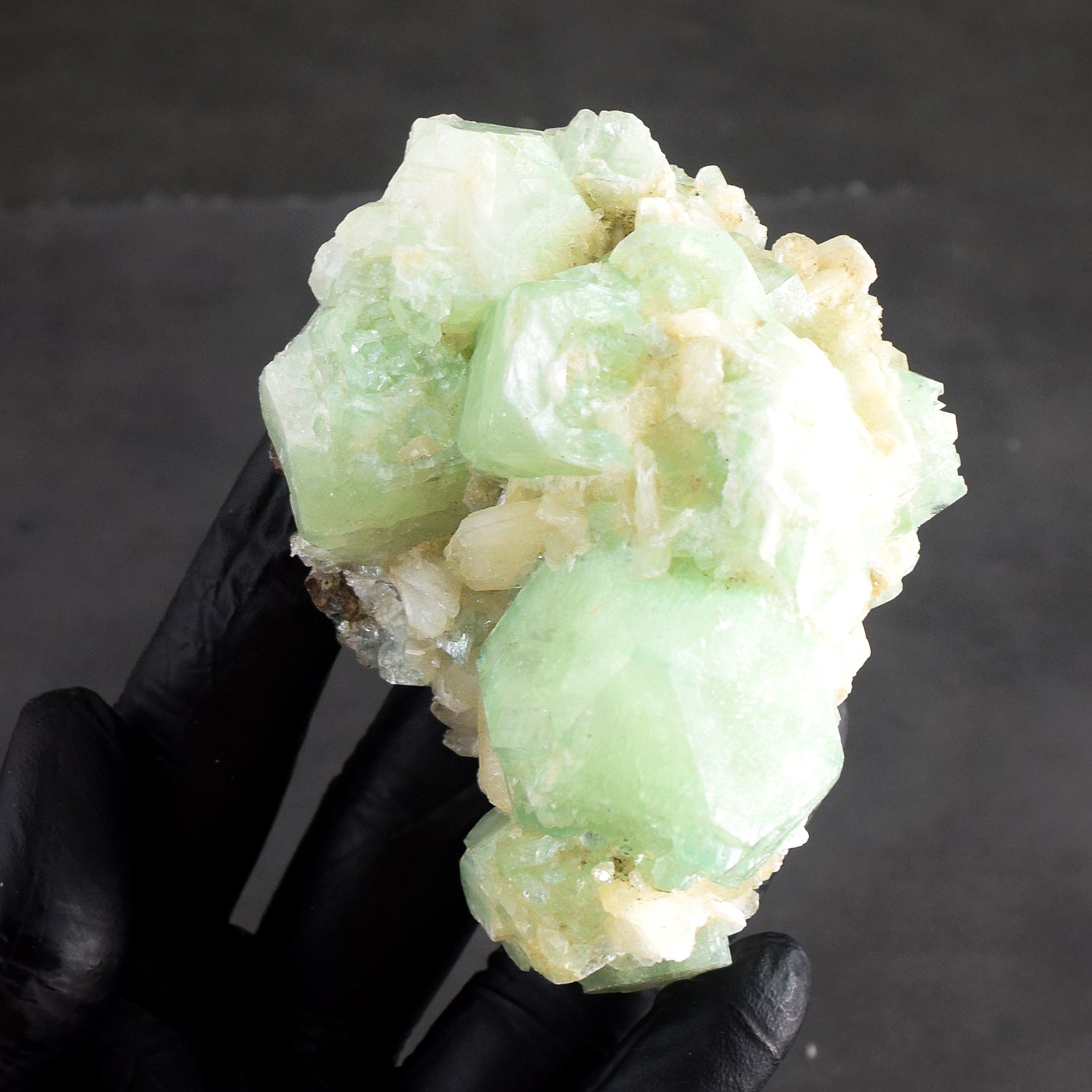 Awesome 1142.00 Cts Genuine Apophyllite With Stilbite Crystal Specimen Gemstone Cluster