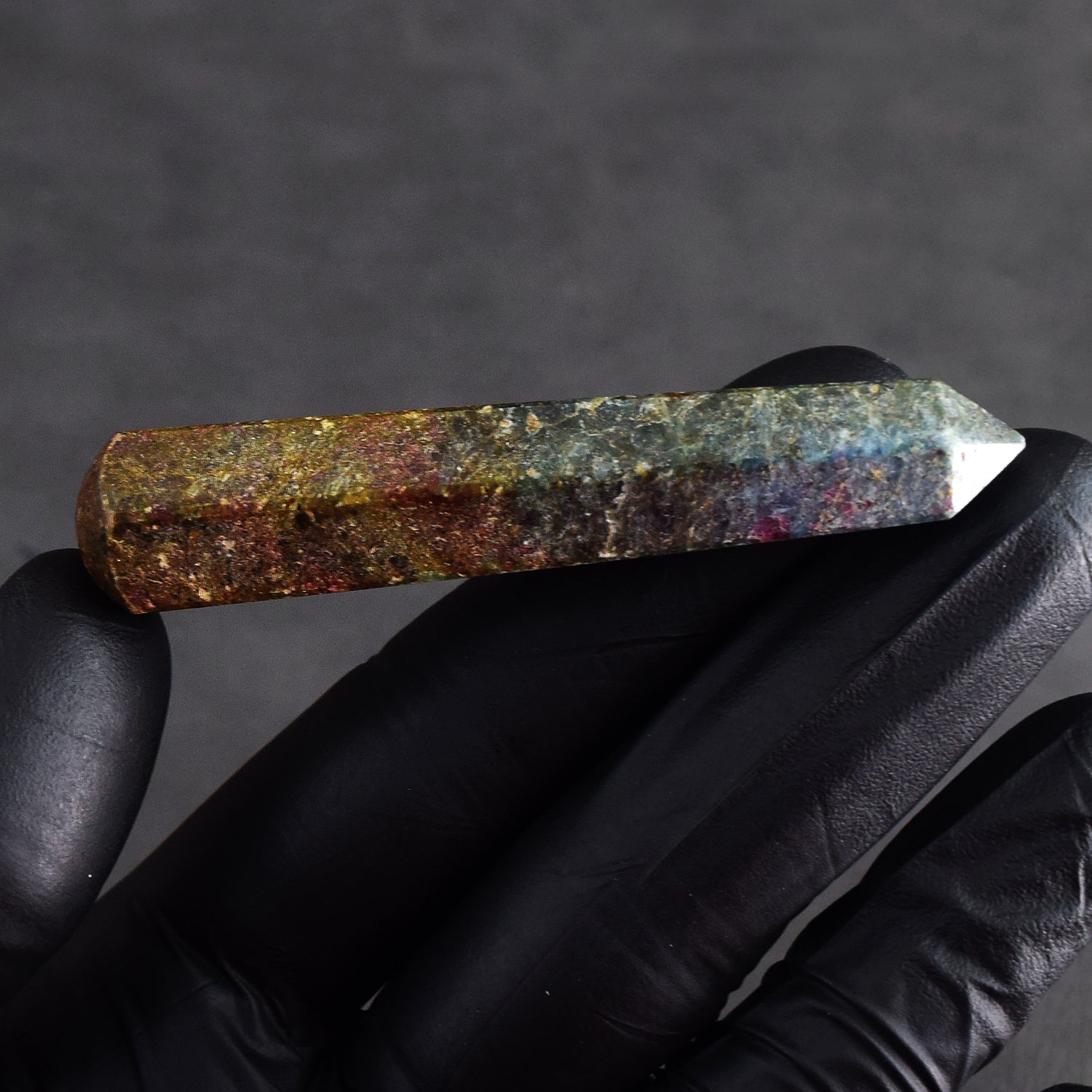 Gracious 139.00 Carats Genuine Ruby In Kyanite Crystal Gemstone Healing Point