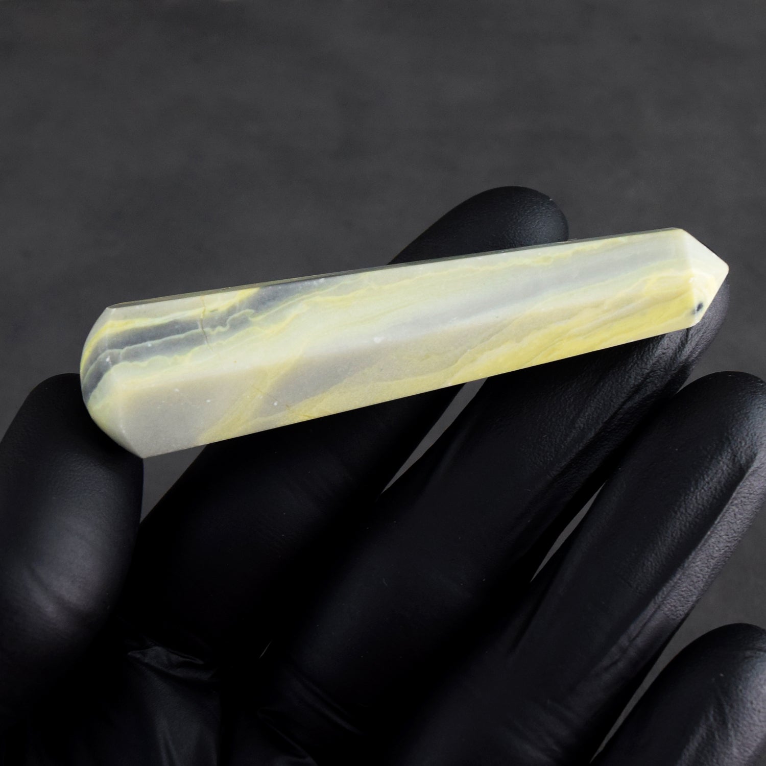 Radiant 148.00 Carats Genuine Lemon Serpentine Crystal Gemstone Healing Point