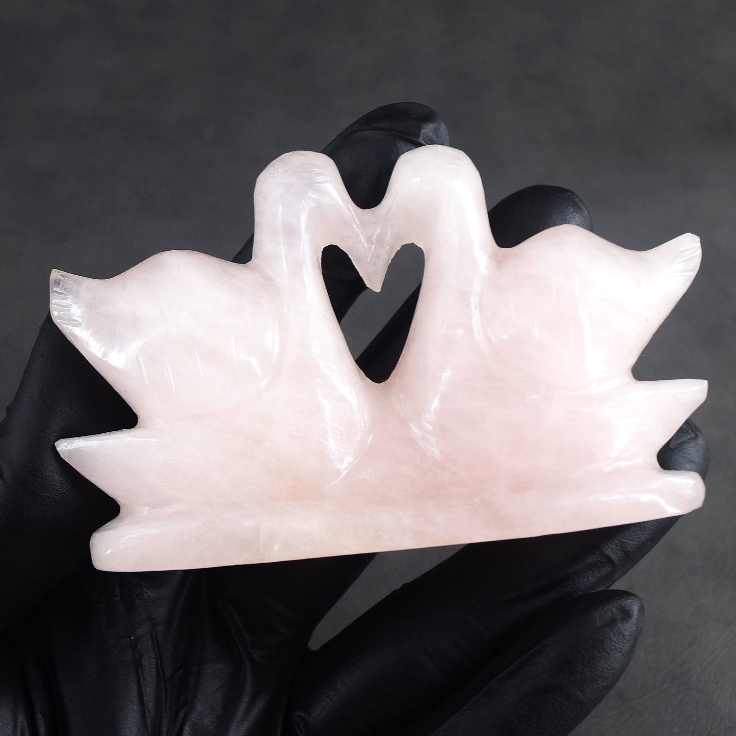 Amazing 597.00 Cts Genuine Rose Quartz Hand Carved Premium Love Swan Pair