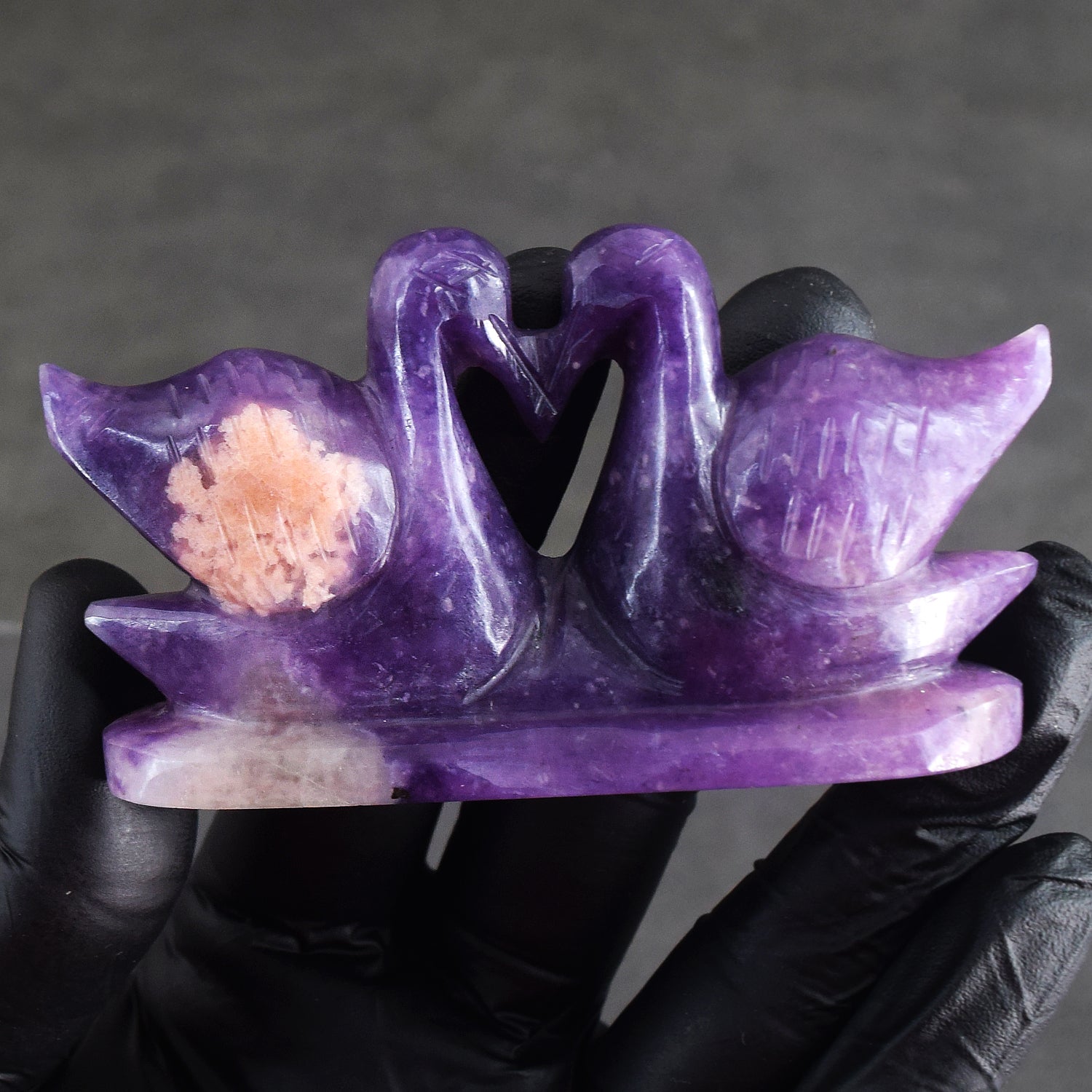 Paramount 571.00 Cts Genuine Lepidolite Hand Carved Gemstone Premium Love Swan Pair