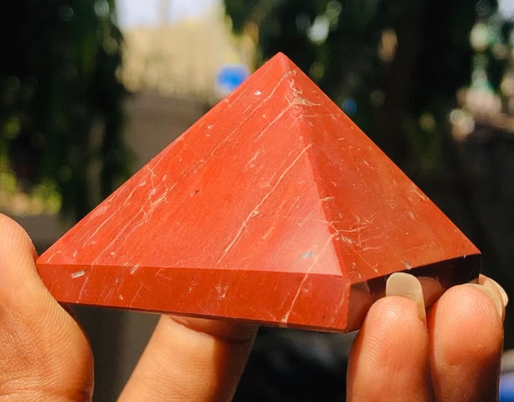 Gorgeous 452.00 Cts Genuine Red Jasper Crystal Specimen Healing Divine Pyramid