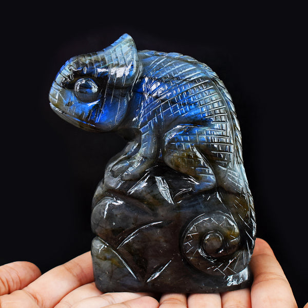 Beautiful 3487.00 Cts Genuine Blue Flash Labradorite Hand Carved Crystal Gemstone Chameleon Carving