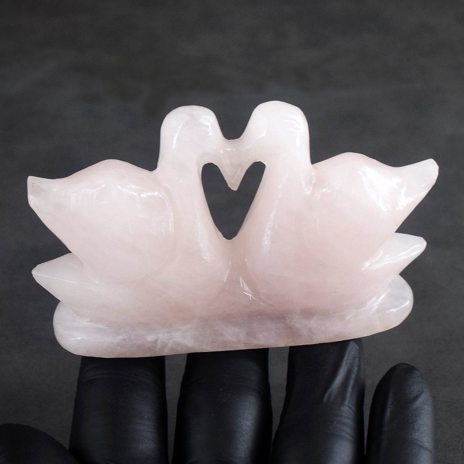 Amazing 597.00 Cts Genuine Rose Quartz Hand Carved Premium Love Swan Pair