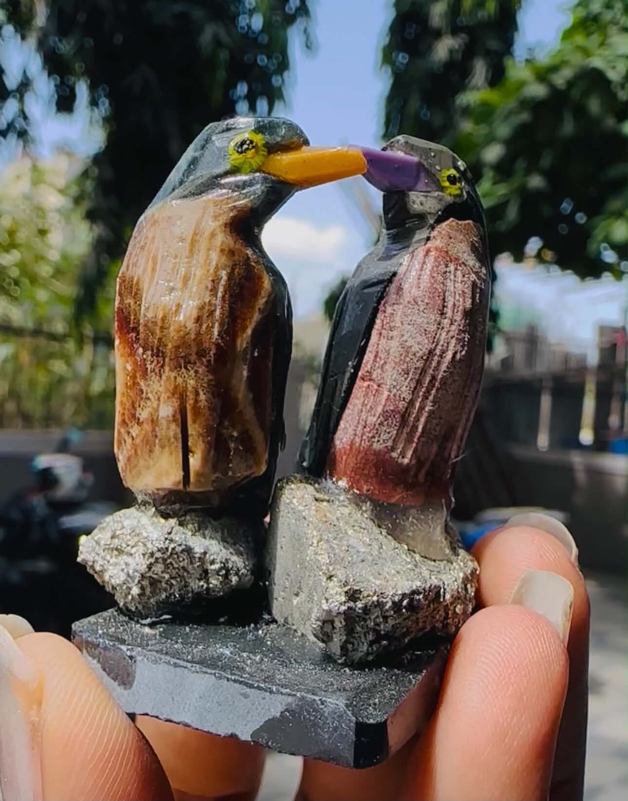 Cordial 239.00 Cts Genuine Mini Fluorite , Rutile Quartz & Serpentine Carved Love Bird 2026  Collection