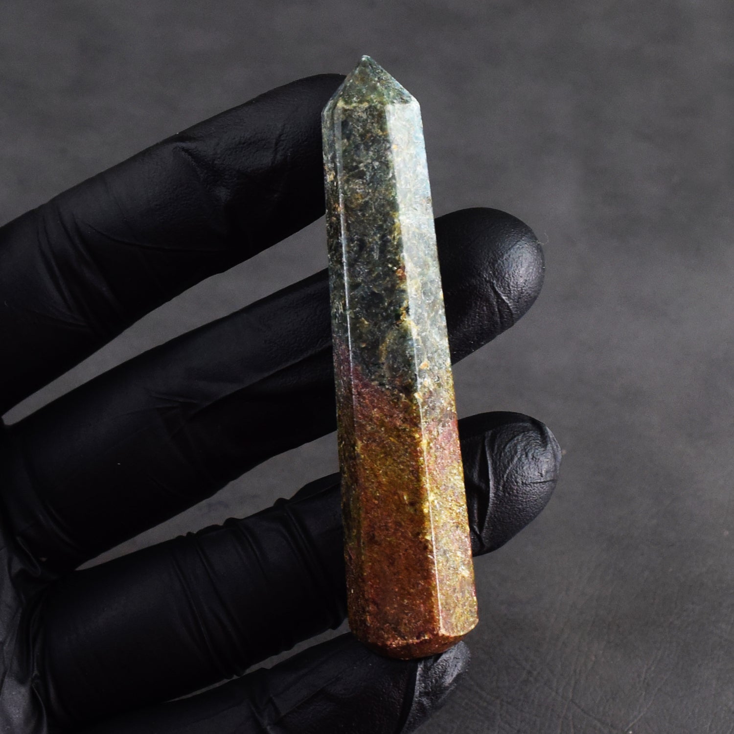Gracious 139.00 Carats Genuine Ruby In Kyanite Crystal Gemstone Healing Point