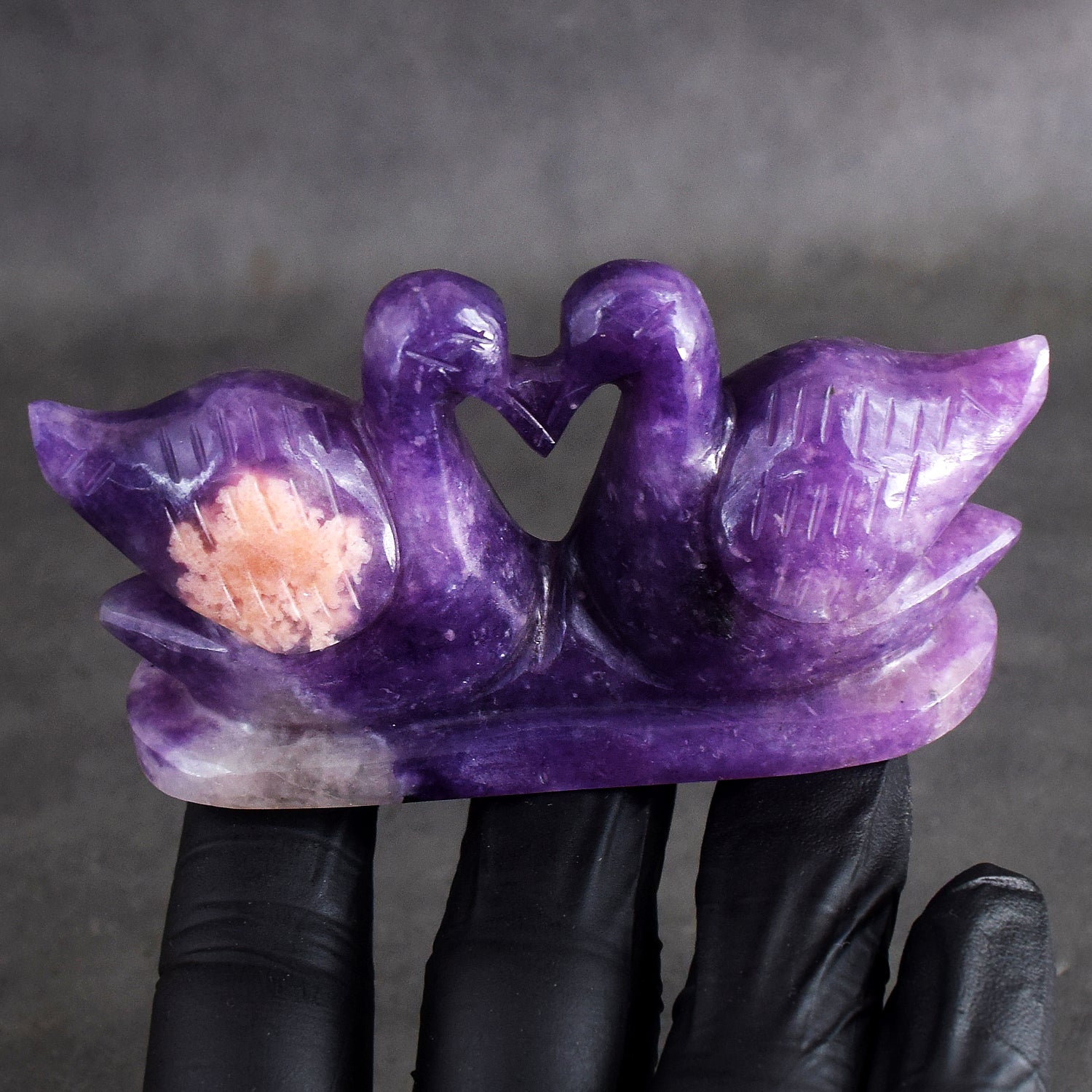 Paramount 571.00 Cts Genuine Lepidolite Hand Carved Gemstone Premium Love Swan Pair
