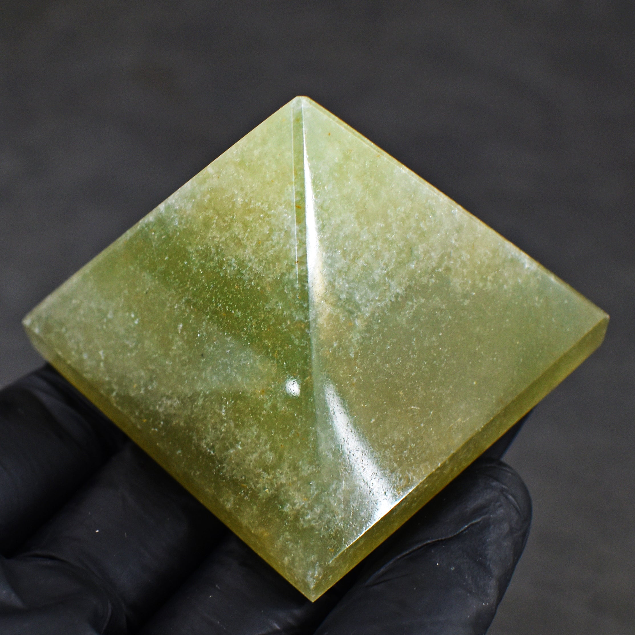 Radiant 544.00 Cts Exclusive Aventurine Healing Crystal Specimen Premium Pyramid