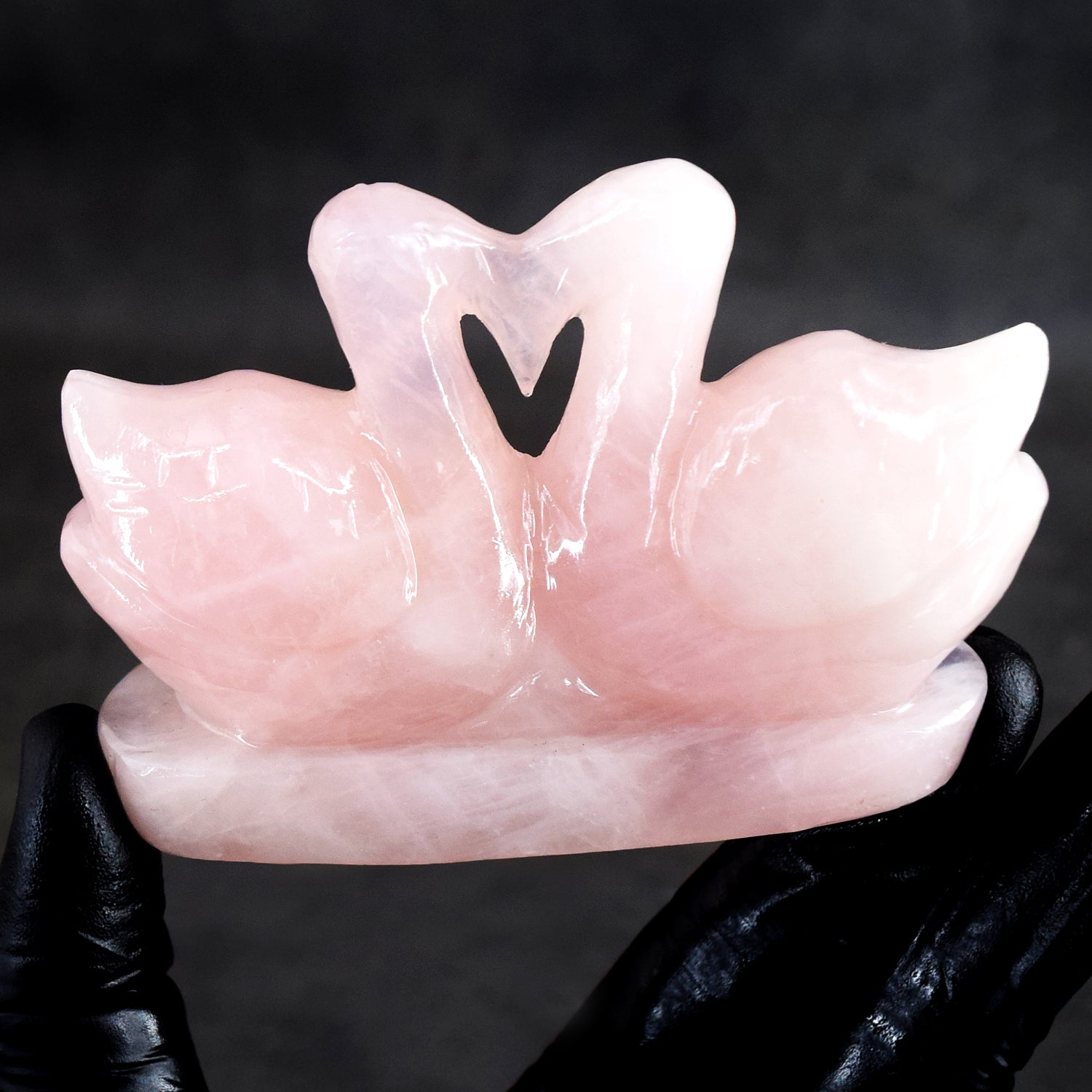 Natural 821.00 Cts Genuine Rose Quartz Hand Carved Premium Love Swan Pair